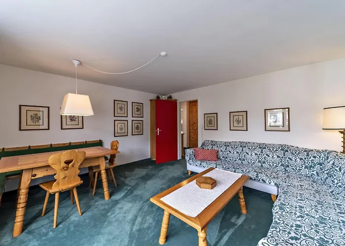 Chesa Chatrigna App 7 - Celerina Apartment *